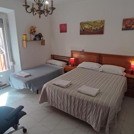 Apartment & Rooms Constanti Экстерьер фото